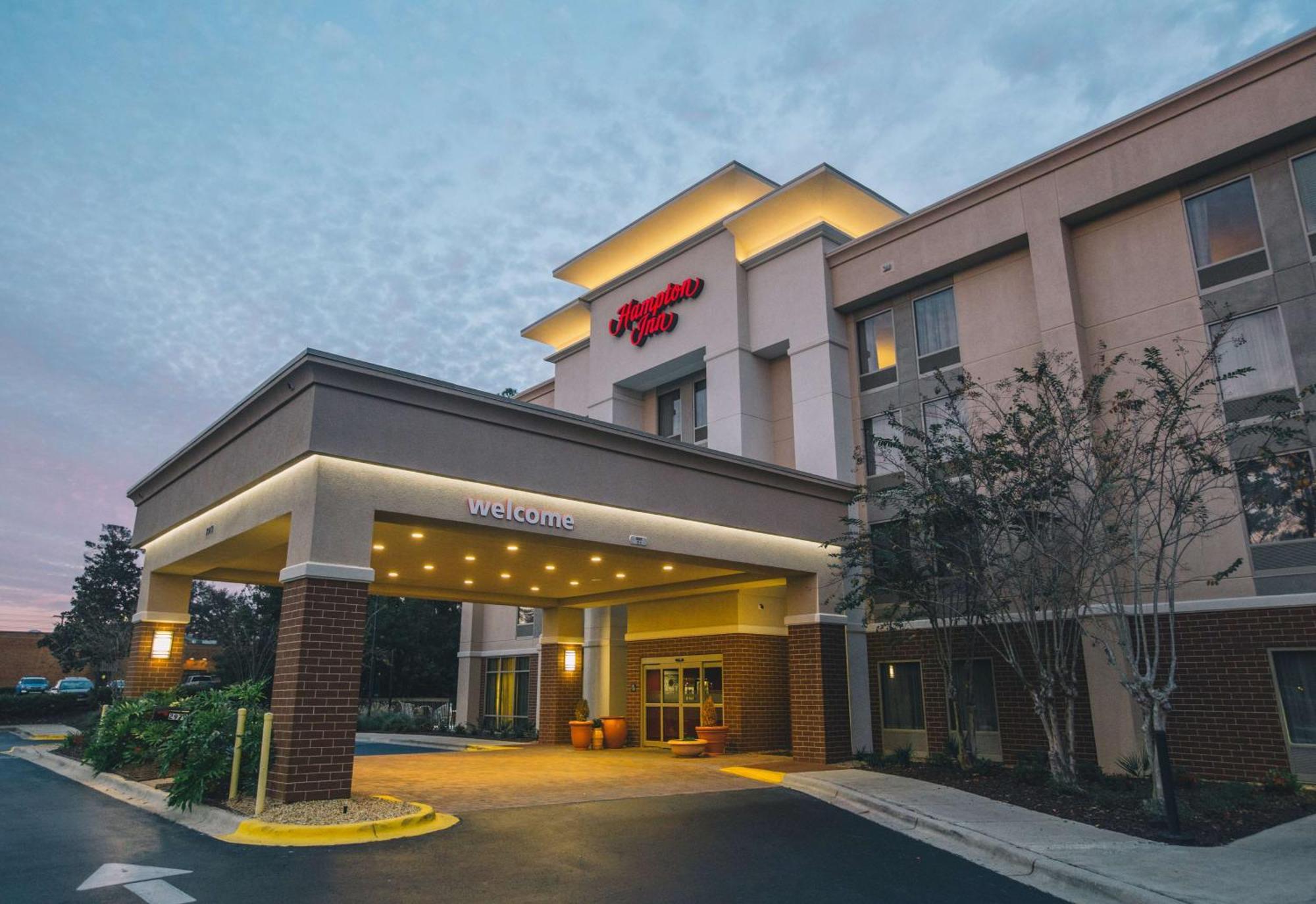 Hampton Inn Tallahassee-Central Экстерьер фото