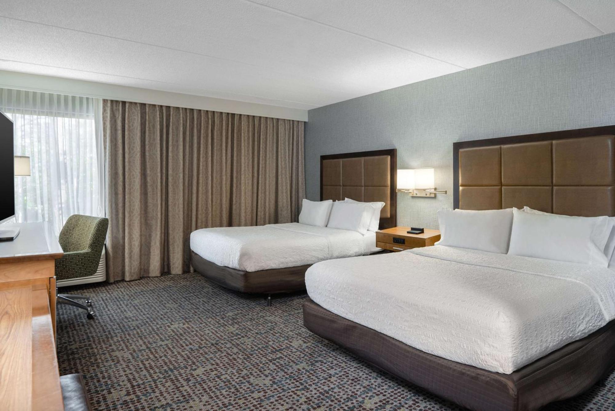 Hampton Inn Tallahassee-Central Экстерьер фото