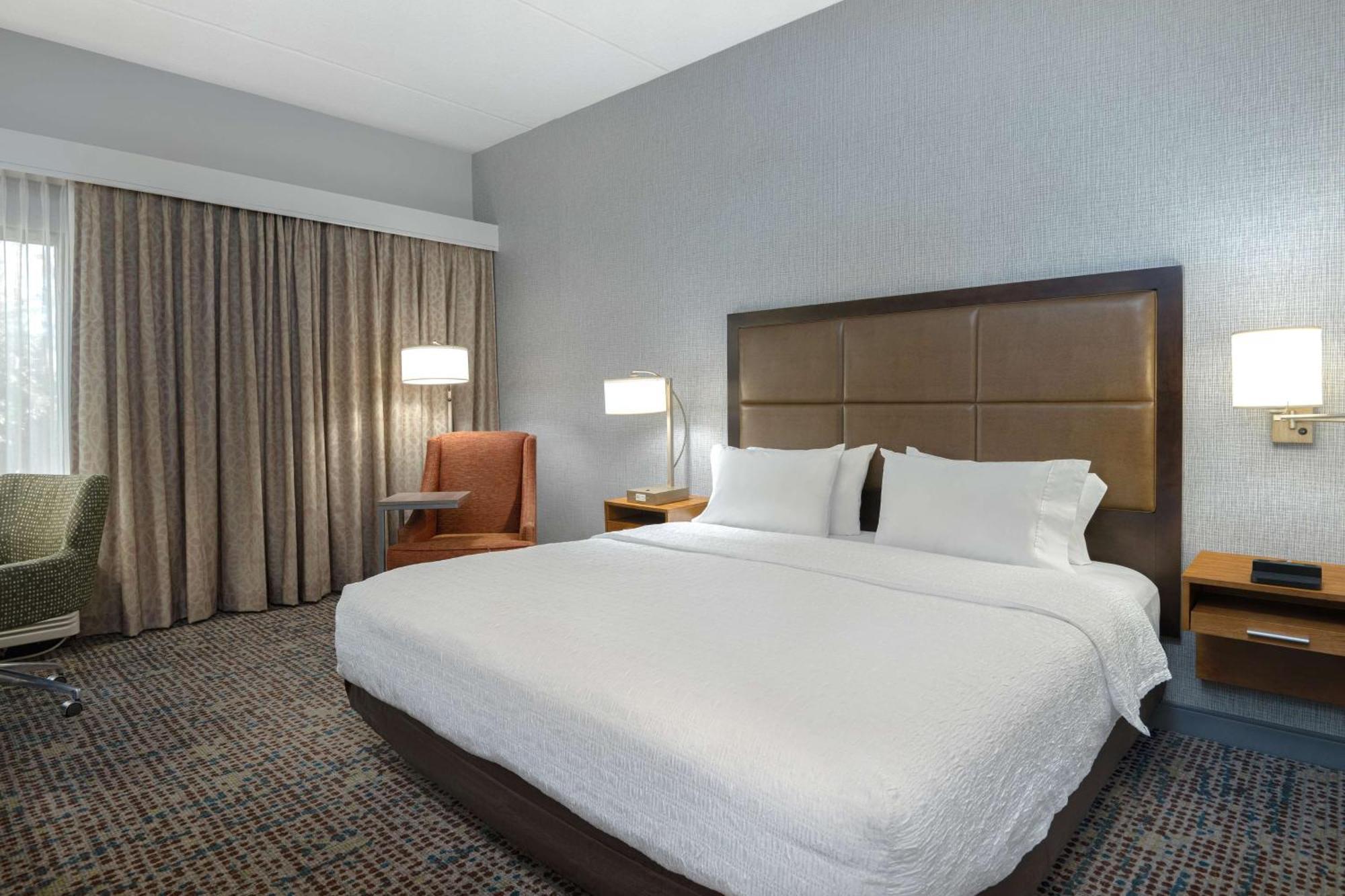 Hampton Inn Tallahassee-Central Экстерьер фото