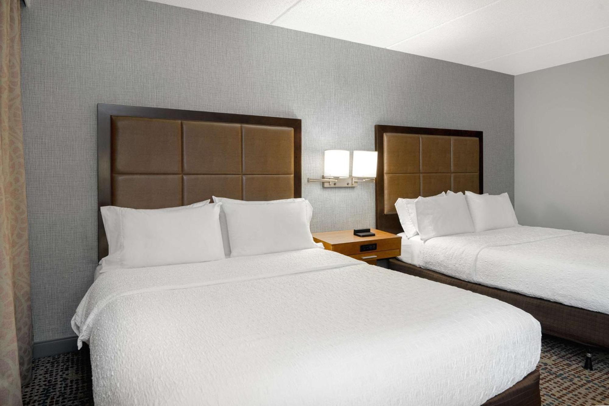 Hampton Inn Tallahassee-Central Экстерьер фото