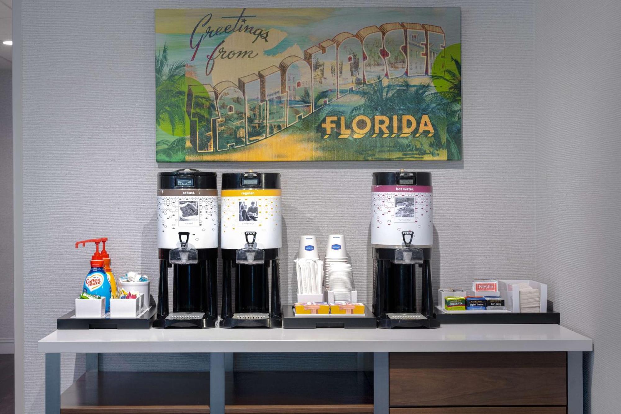 Hampton Inn Tallahassee-Central Экстерьер фото