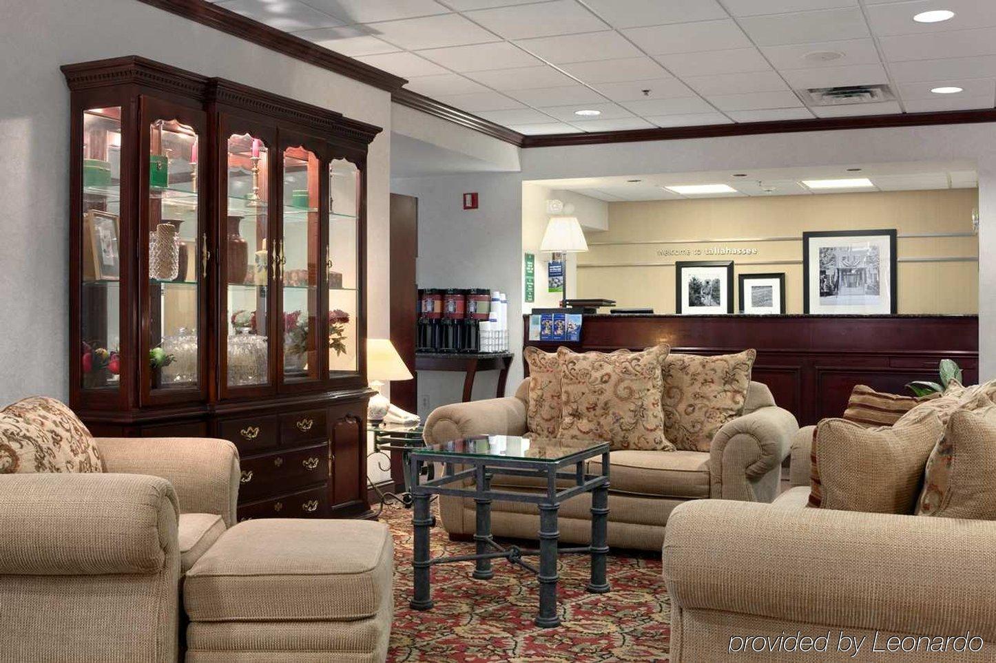 Hampton Inn Tallahassee-Central Интерьер фото