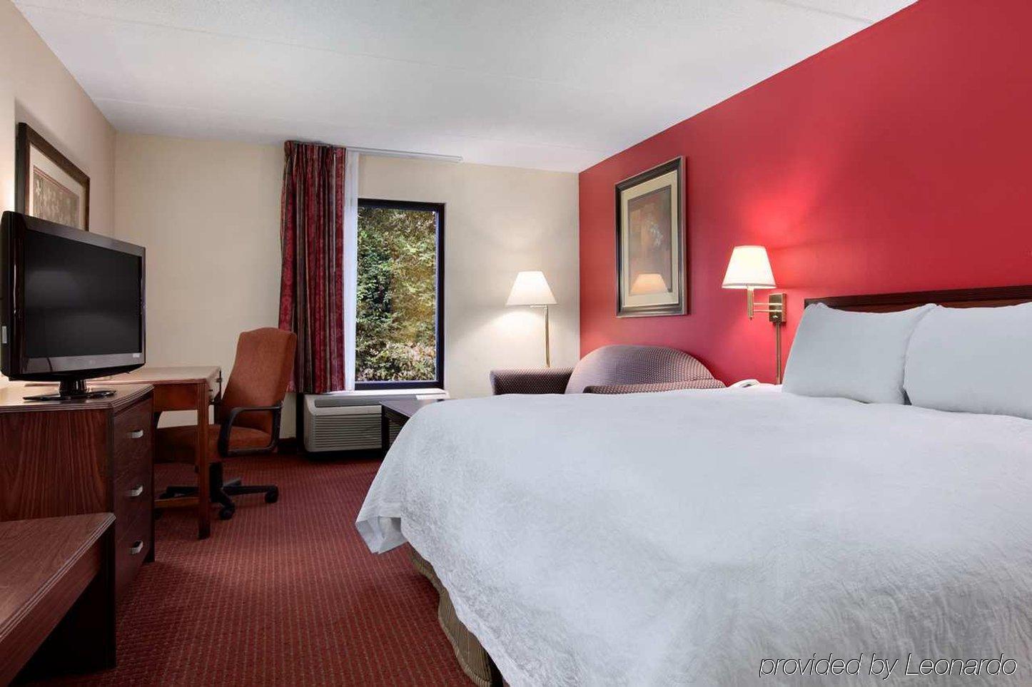 Hampton Inn Tallahassee-Central Экстерьер фото
