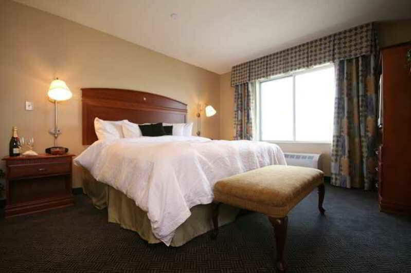 Hampton Inn Tallahassee-Central Экстерьер фото